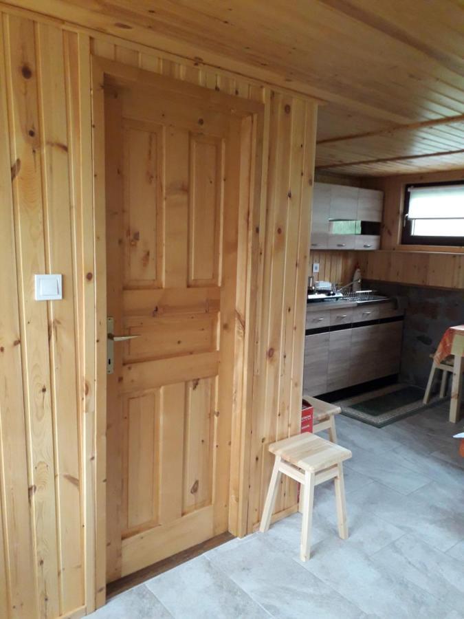 Matyas Apartman Tard Exteriör bild